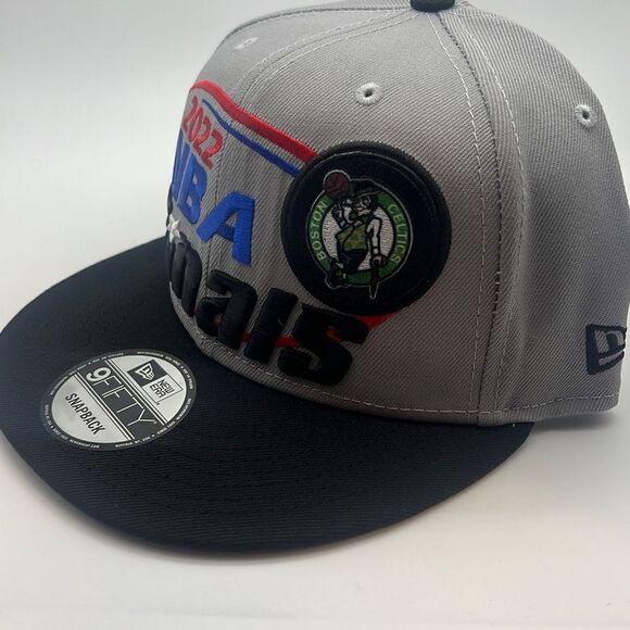 Boston Celtics New Era Eastern Conference Champions Snapback Adjustable-NWT - Picture 2 of 5